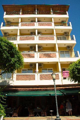 Otel Kleopatra 3*