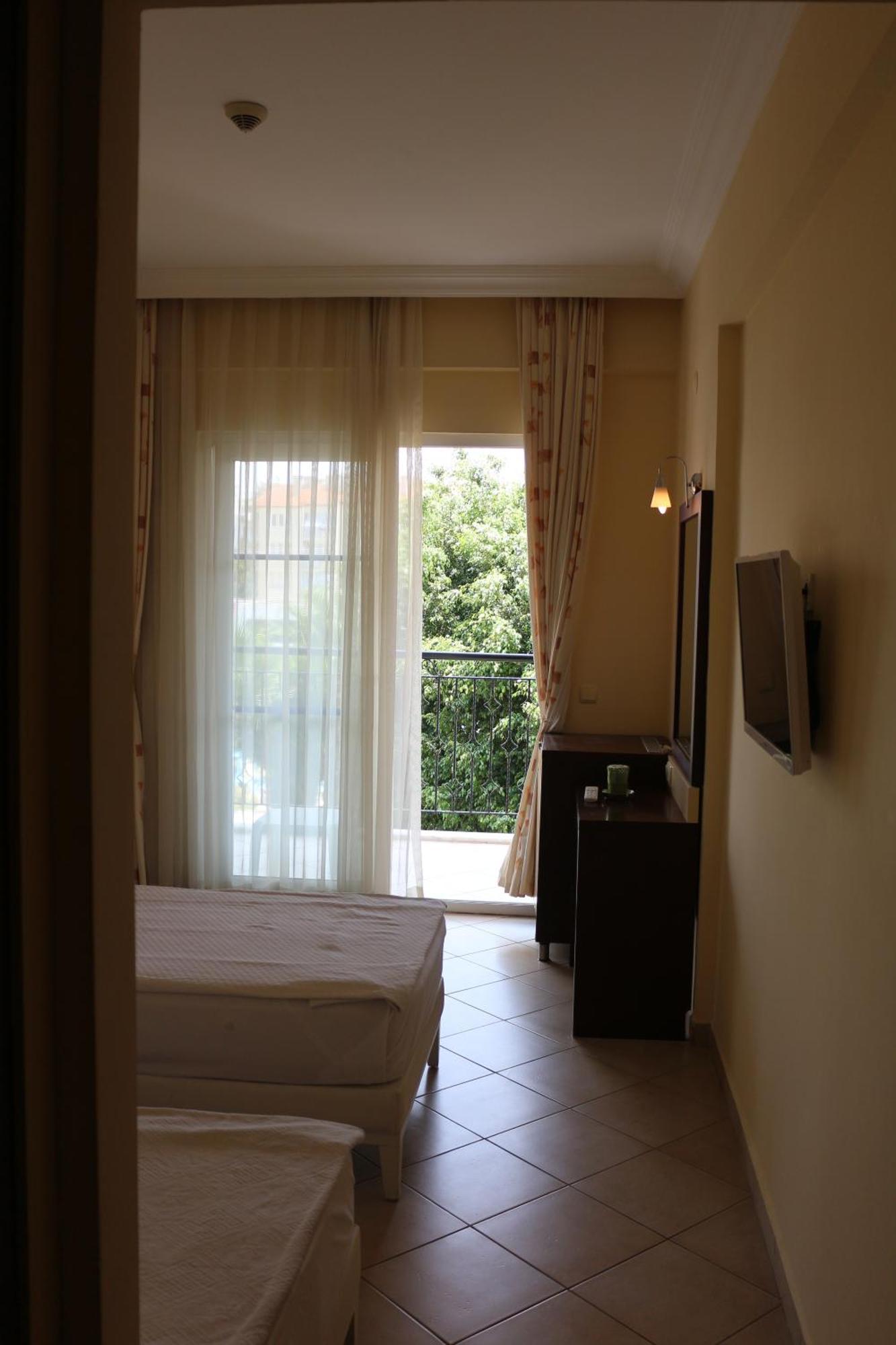 Kleopatra Otel