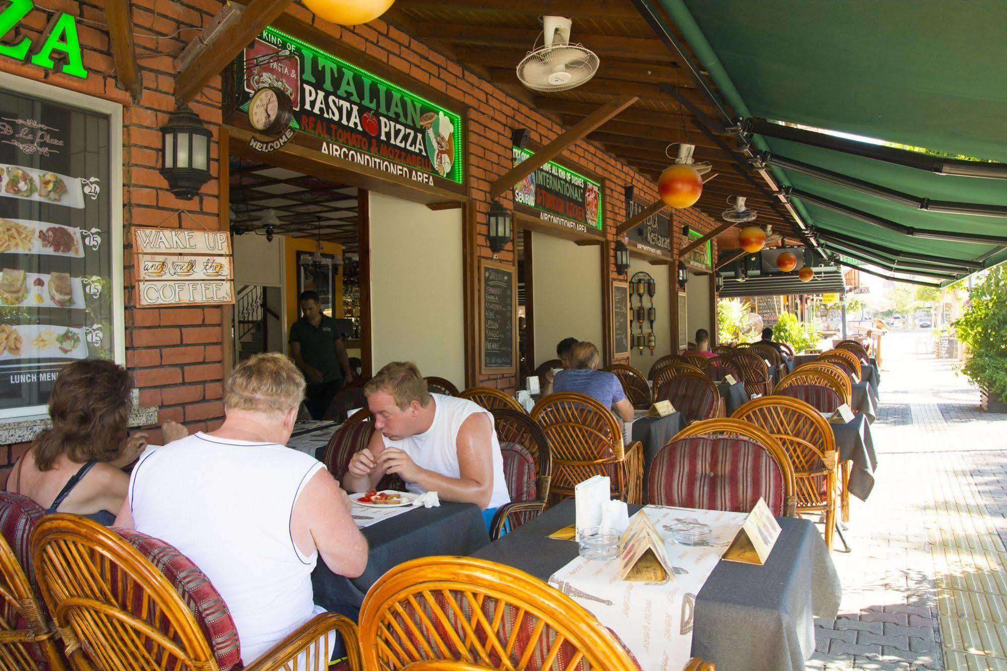 Kleopatra Otel 3*
